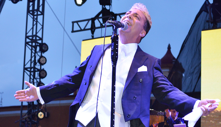 Cristian Castro amenizó la inauguración de La Feria en su edición 2016