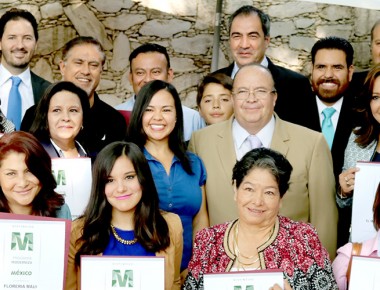 Renuevan Distintivo «M» a empresas queretanas