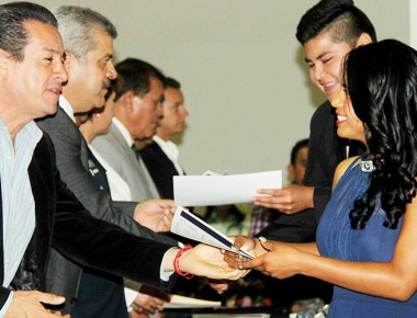 Egresan 262 estudiantes del CETIS 142 Tequisquiapan