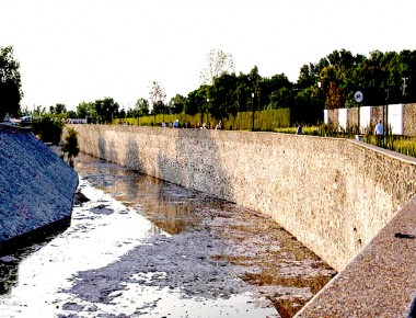 Entregan en Corregidora obra Paseo Río El Pueblito
