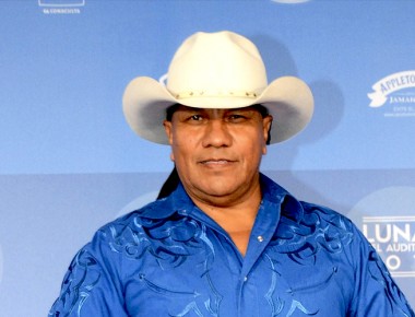Lupe Esparza sorprende a usuarios de Uber en Monterrey