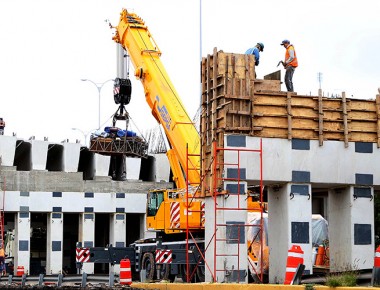 Ciudadanos se quejan por cierre de carril en B. Quintana; SDUOP toma medidas
