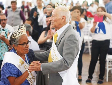 Corregidora festeja Día del Abuelo