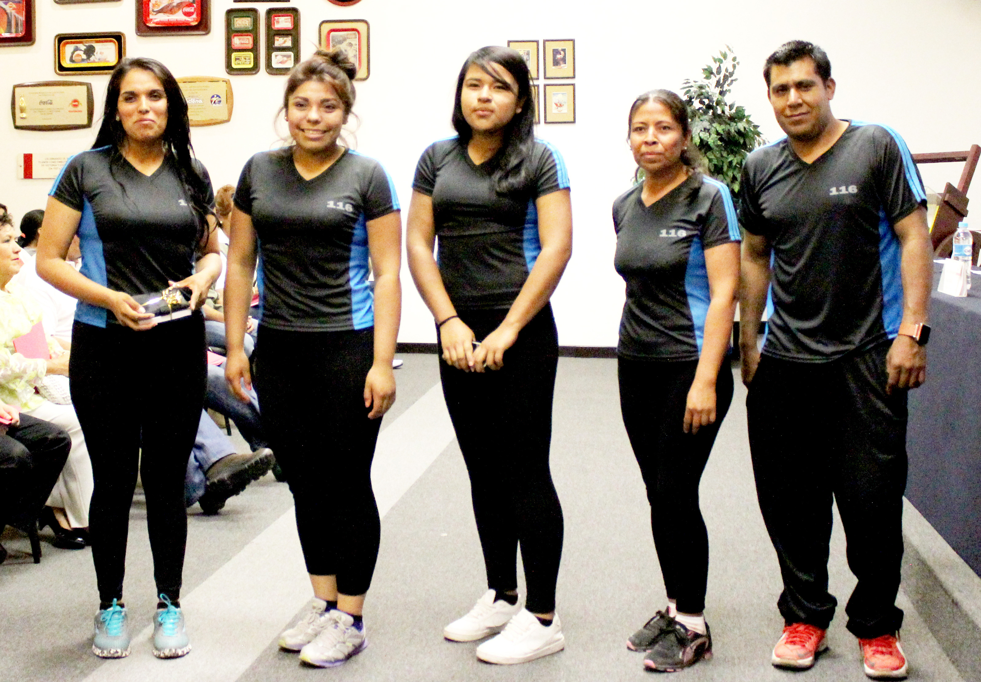 1.¡Felicidades equipo!