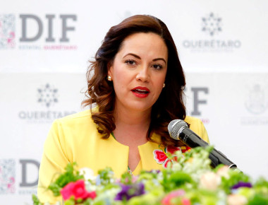 A días de cumplir un año en la administración, Karina Castro refrenda compromiso con los SMDIF
