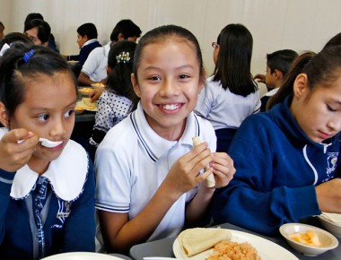 CMIC y DIF Estatal entregan rehabilitación de Aulas Cocina en Corregidora