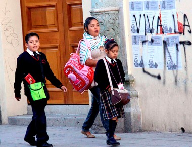 CNTE en Oaxaca acuerda regresar a clases