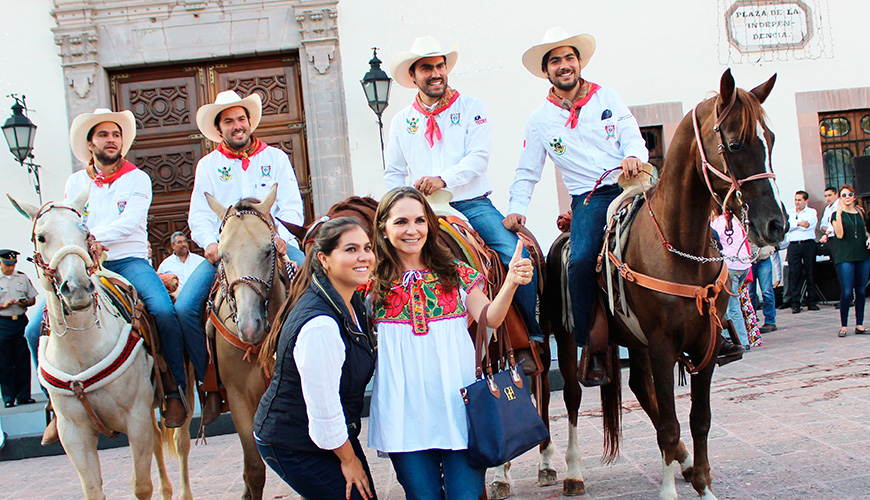 Selfies & fotos protagonizaron la Cabalgata