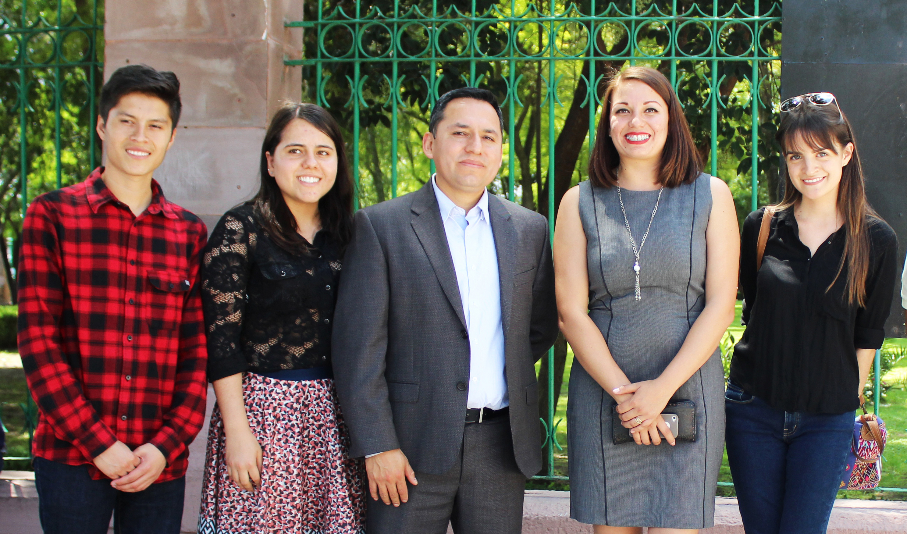 Carlos, Laura, Oliver, Lulú, Breida & Efraín