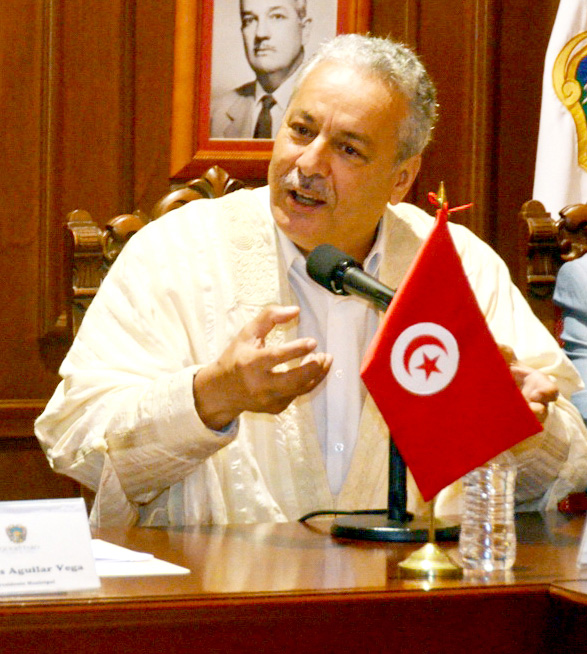 Representantes de diversos países arribaron la capital queretana para presenciar el Hay Festival Querétaro 2016