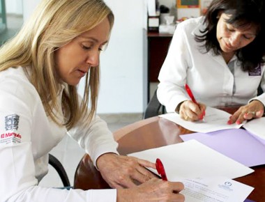 El SMDIF de El Marqués se solidariza con AMANC