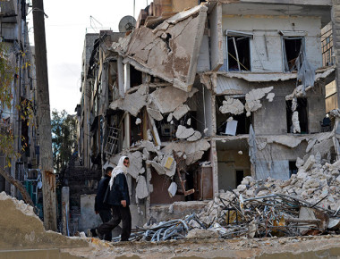Candidatos a la Presidencia de EU definen posturas respecto a guerra en Siria