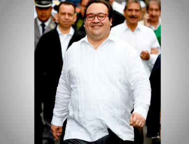 Duarte huyó de Veracruz en helicóptero oficial: Yunes