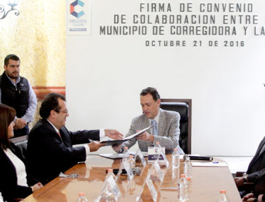 Firma Corregidora convenio con UAQ, universitarios podrán realizar servicio social