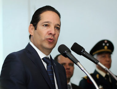 Gobernador anuncia inversión para C5