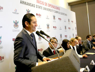 Inicia operaciones Arkansas State University, campus Querétaro
