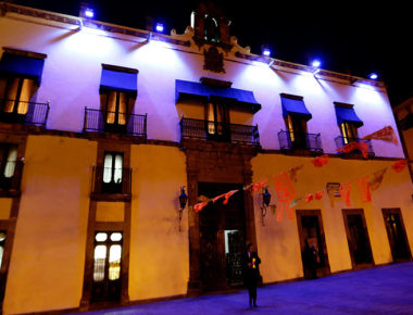 Palacio de Gobierno enciende sus luces en color azul por el Aniversario de la ONU