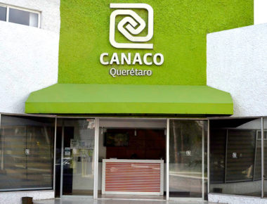 Prevé CANACO derrama económica de hasta 150 mdp por puente en Querétaro