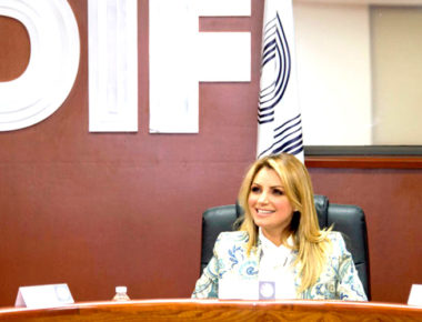 Primera Dama invita a prevenir el cáncer de mama