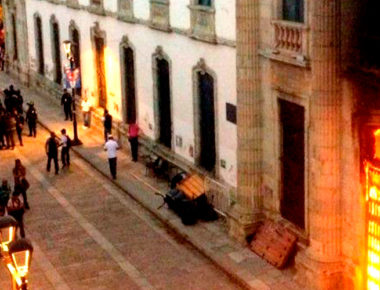 Detienen a ocho personas en Oaxaca por toma en facultad de la UABJO