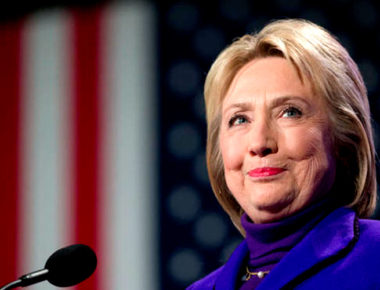 Hillary se mantiene a la cabeza en últimas encuestas
