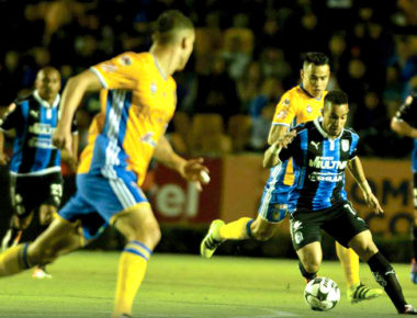 Querétaro saca valioso triunfo ante Tigres