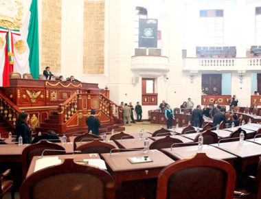 Asamblea Constituyente aprueba Artículos de la Constitución de CDMX