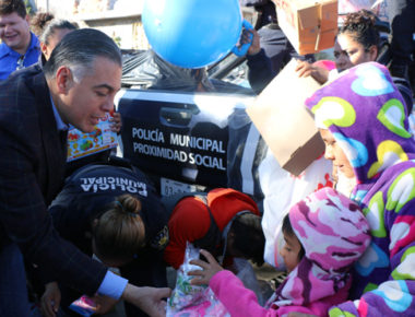 Aproximando Sonrisas entrega más de 11 mil juguetes