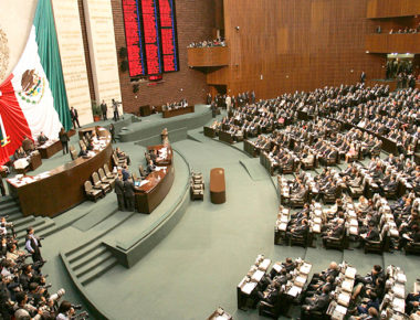 Austeridad… Diputados no tendrán bonos, viajes ni gasto en celulares este año