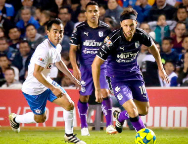 Gallos consigue su primer triunfo del año