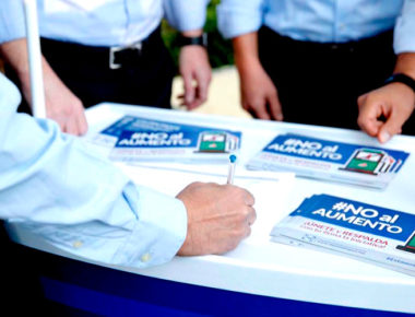 Instala Acción Nacional módulos contra el ‘gasolinazo’