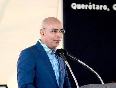 MAV reconoce a taxistas y policías disposición para capacitarse y mejorar servicio