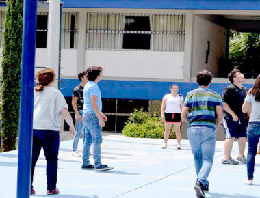 Otorga Gobierno del Estado terreno para Guardería de la UAQ