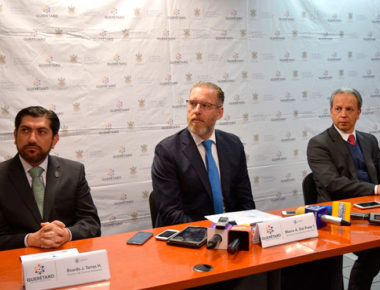 Actualizan en Querétaro Sistema Estatal de Verificación Vehicular