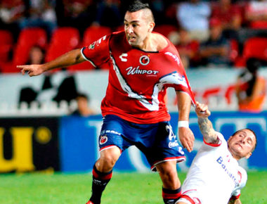 Veracruz dio de baja a Fernando Meneses