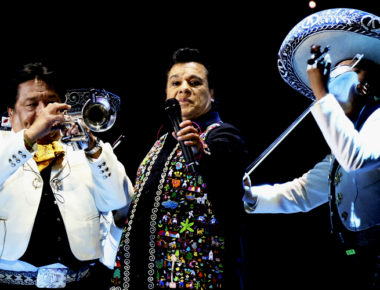 Casi todo listo para el homenaje a Juan Gabriel en el Foro Pegaso