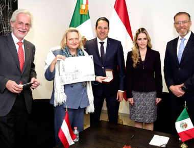 Domínguez se reúne con representantes de Alemania, Canadá y Austria