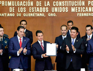 En el Teatro de la República conmemoran Centenario de la Constitución Política de México
