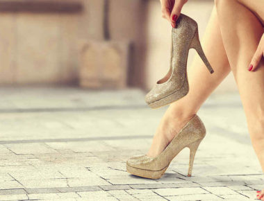 Canadá trabaja en ley para impedir uso obligatorio de tacones en las oficinas