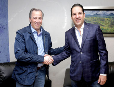 Gobernador de Querétaro se reúne con titular de la SHCP