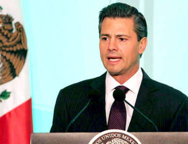 EPN promulga reformas a la Ley General de Educación