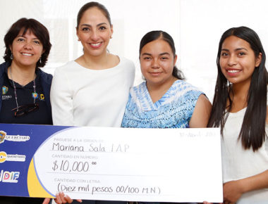 Centro Educativo recibe donativo del DIF Municipal de Querétaro