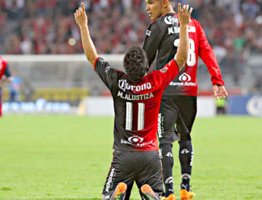 Atlas sorprende a Chivas