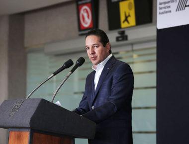 Gobernador anuncia que Aeropuerto de Querétaro será ampliado