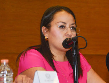 Tres mil maestros de Querétaro recibirán computadoras este mes