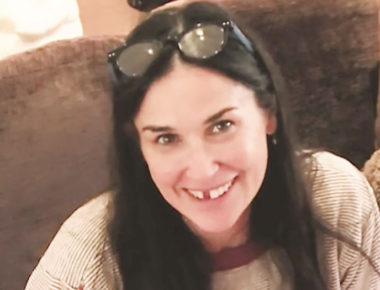 Demi Moore pierde dientes a causa de estrés