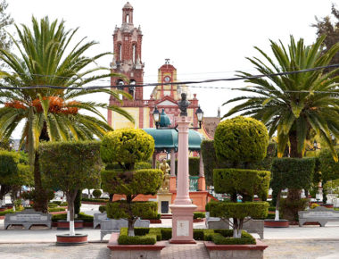 Inauguran Encuentro Regional de Pueblos Mágicos en Cadereyta de Montes
