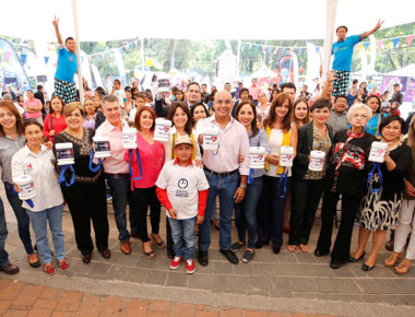 Tere y Marcos Aguilar encabezan 10mo Radiotón de AMANC Querétaro