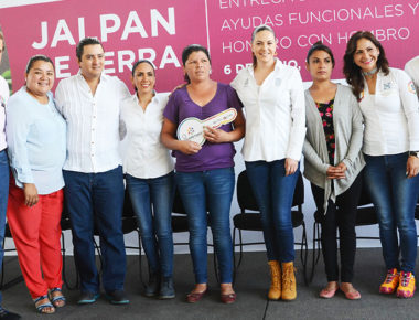Realiza DIF Estatal gira de trabajo por la Sierra Gorda