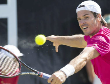 Tommy Haas frena el retorno de Federer en Stuttgart